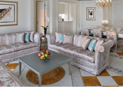 Custom-made-hospitality-furniture-versace-hotel